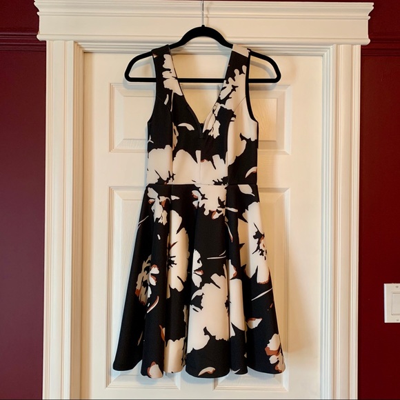Maeve // Anthropologie Amory Black Floral Dress, size small / US 2 - Picture 3 of 6